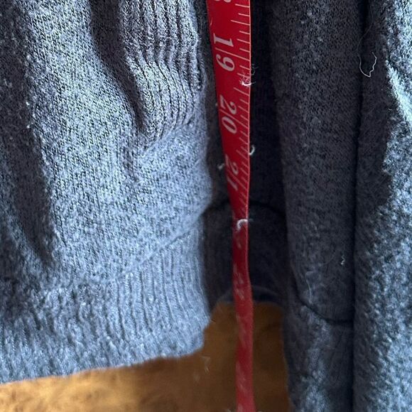 OS gray poncho - Picture 3 of 6